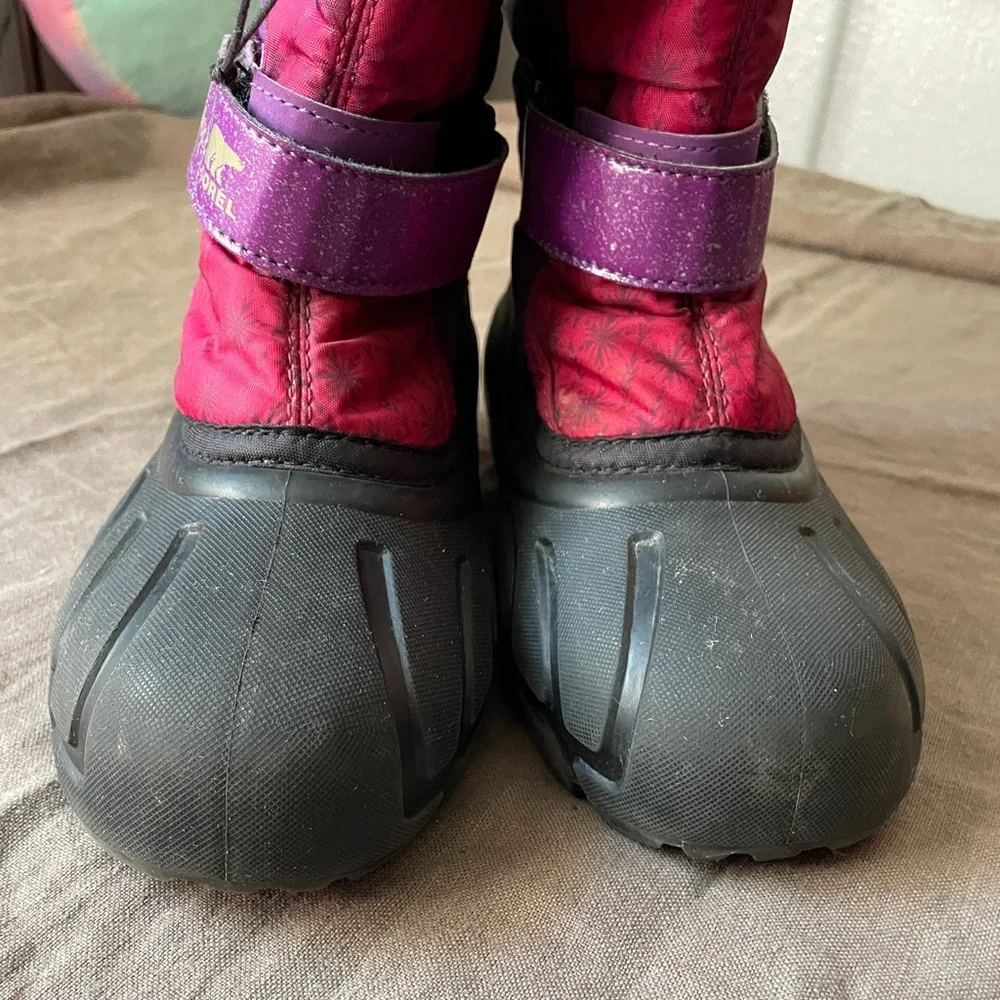 Sorel Disney Anna Frozen 2 Youth Boots Purple Black Girls Youth Size 3